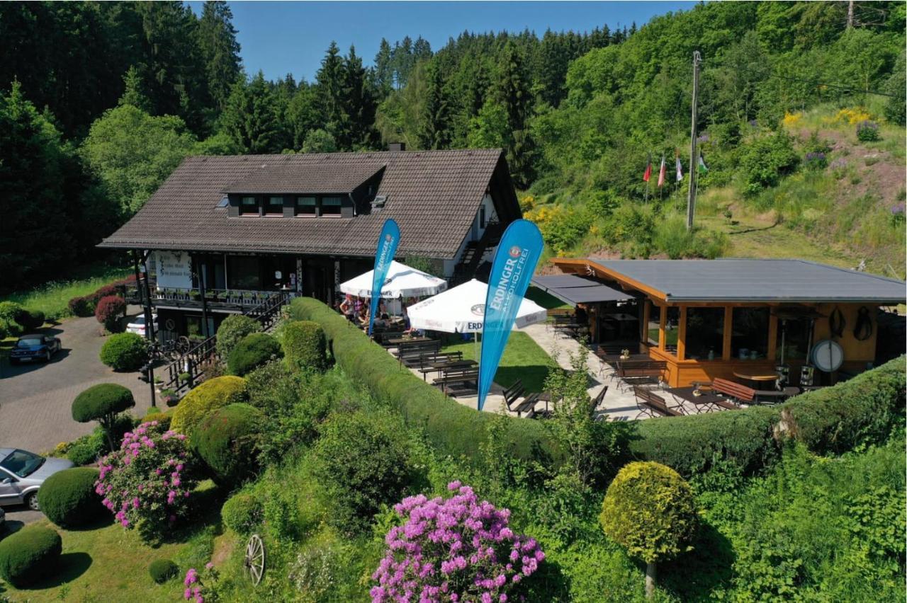 Haus Petra Hotell Stadtkyll Exteriör bild